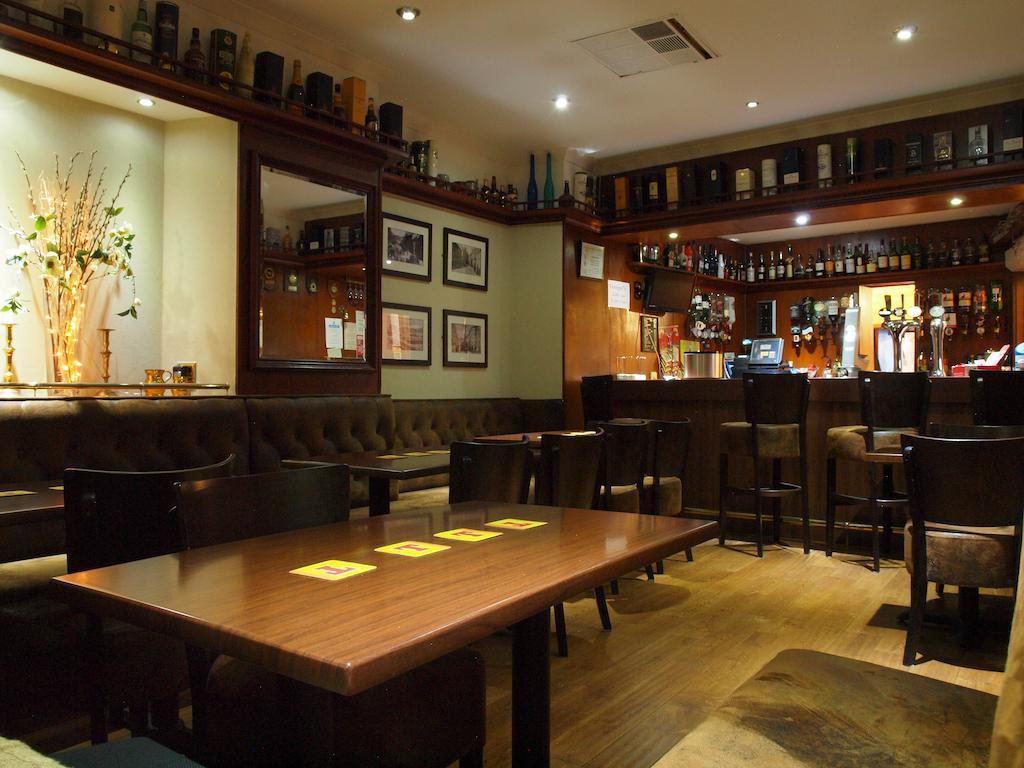 Argyll Arms Hotel Кэмпбелтаун Экстерьер фото